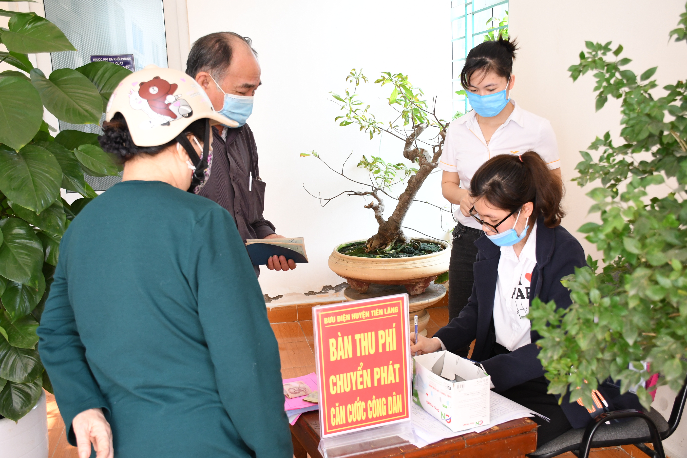Mức lệ phí cấp căn cước công dân gắn chíp điện tử (chưa có chưa có phí chuyển căn cước công dân)